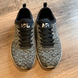 APL Shoes